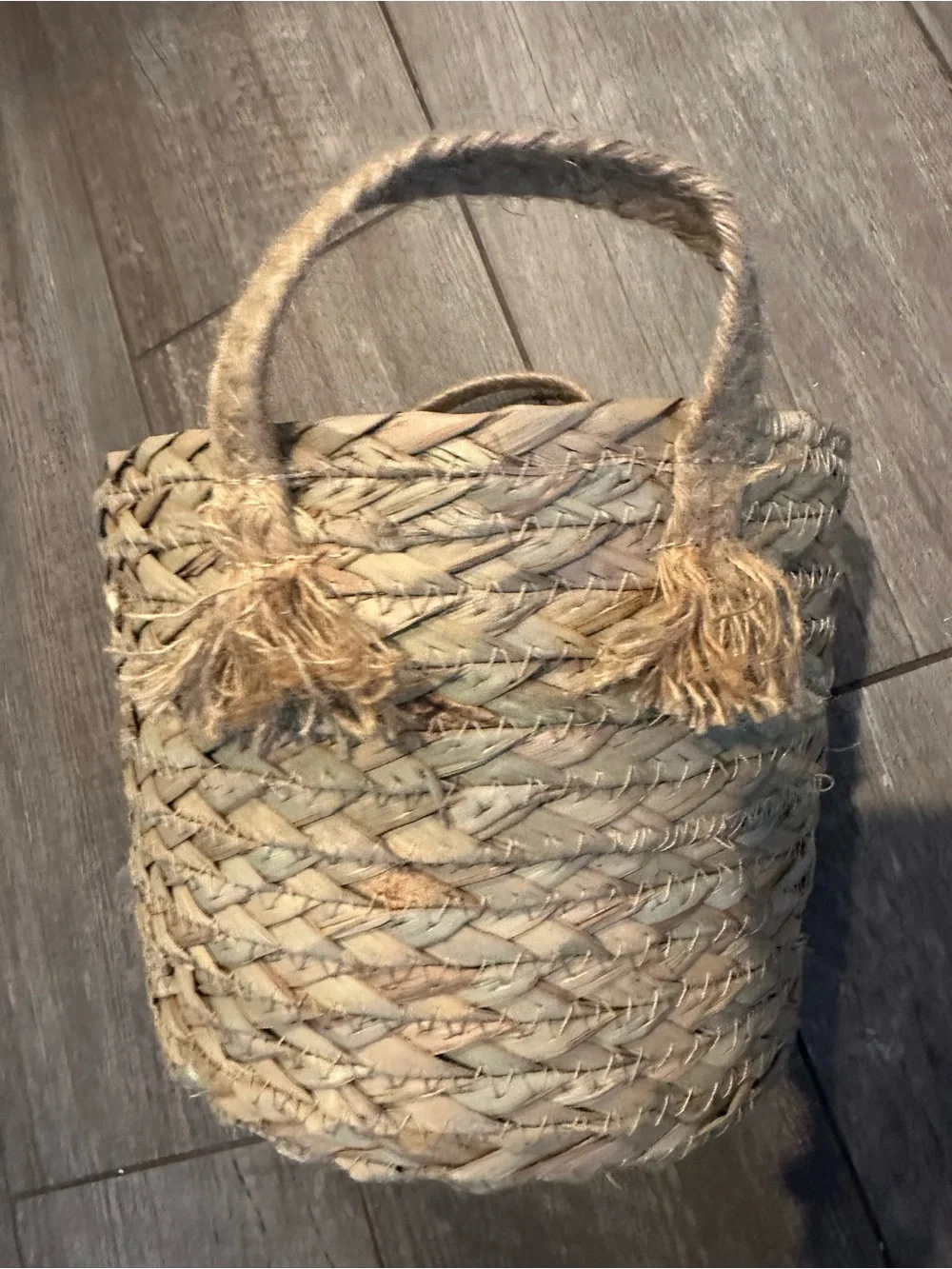 Handwoven Seagrass Storage Basket with Handles - Natural Cream & Tan